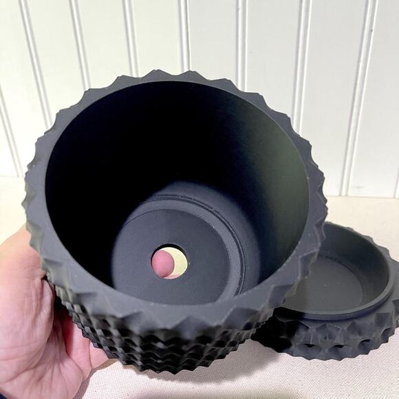 Modern Geometric Planter Pot, Rugged Planter Pot, Small Indoor Flower Pot - Picture 5 of 9